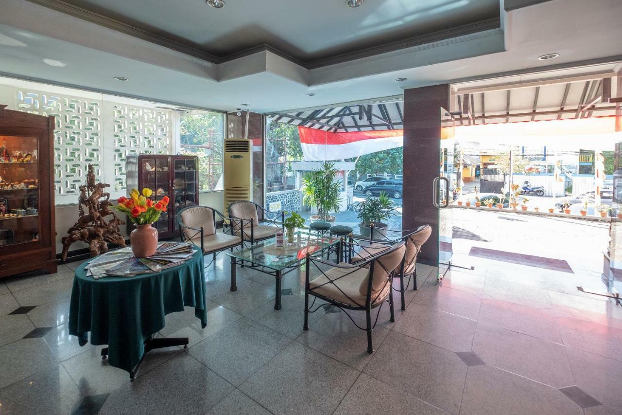 Oyo 628 Losari Metro Makasar Exteriér fotografie